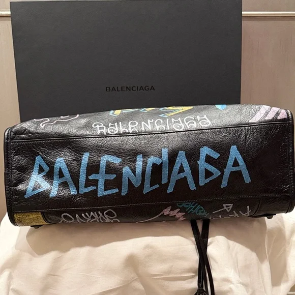 Balenciaga Black Graffiti Classic City Bag - Limited Edition- RARE - Picture 12 of 16